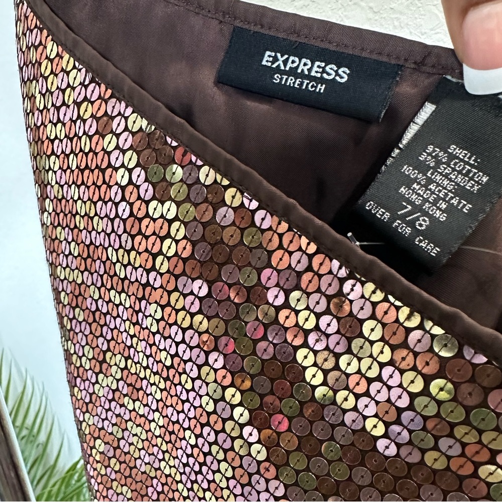 Express Rose Gold Sequin Mini Skirt - Picture 5 of 6